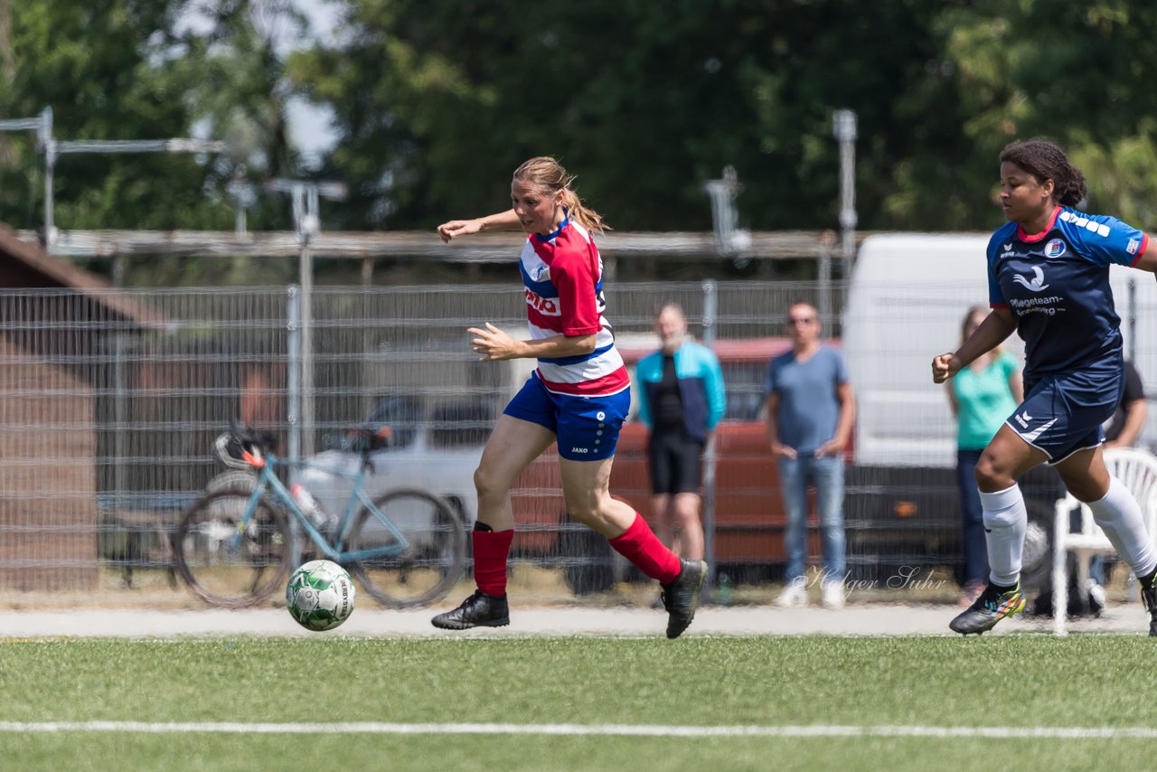 Bild 343 - wBJ Holsatia Elmshorn - VfL Pinneberg : Ergebnis: 1:4